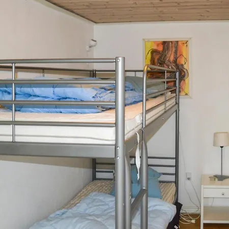 3 Bedroom Cozy In Appartement *
